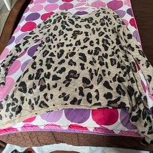 Glamour Knit Sweater in Beige and Black